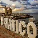 Appartement Sea 10 Min Walk The Of The Sea Near Tropea And Pizzo *