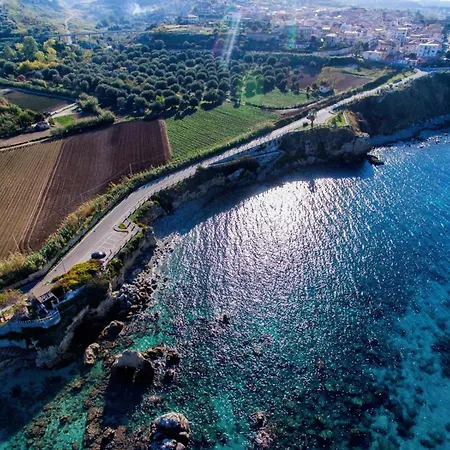 Sea 10 Min Walk The Of The Sea Near Tropea And Pizzo *