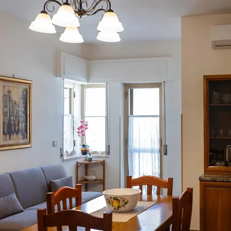 Apartment Sea 10 Min Walk The Of The Sea Near Tropea And Pizzo Briatico