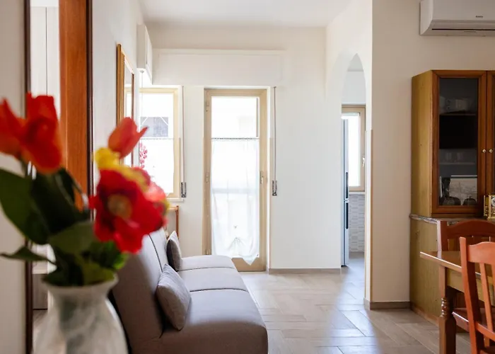 Sea 10 Min Walk The Of The Sea Near Tropea And Pizzo Appartement Briatico