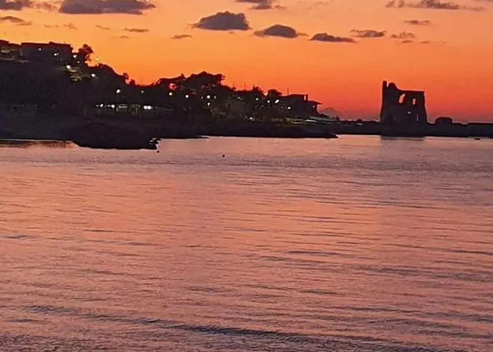 Sea 10 Min Walk The Of The Sea Near Tropea And Pizzo Briatico